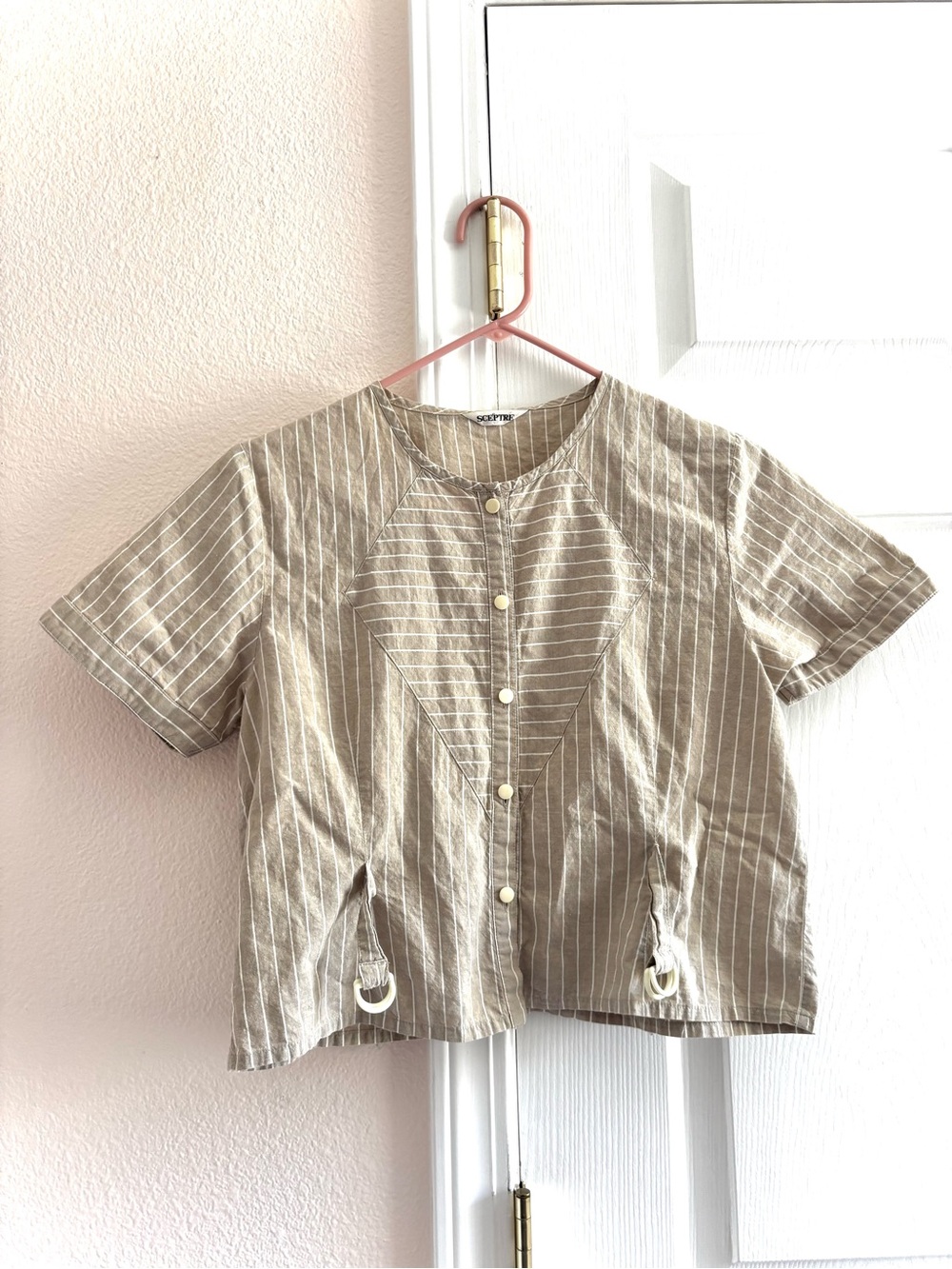 Sceptre Beige & White Striped Short Sleeve Button Up Cropped Blouse S